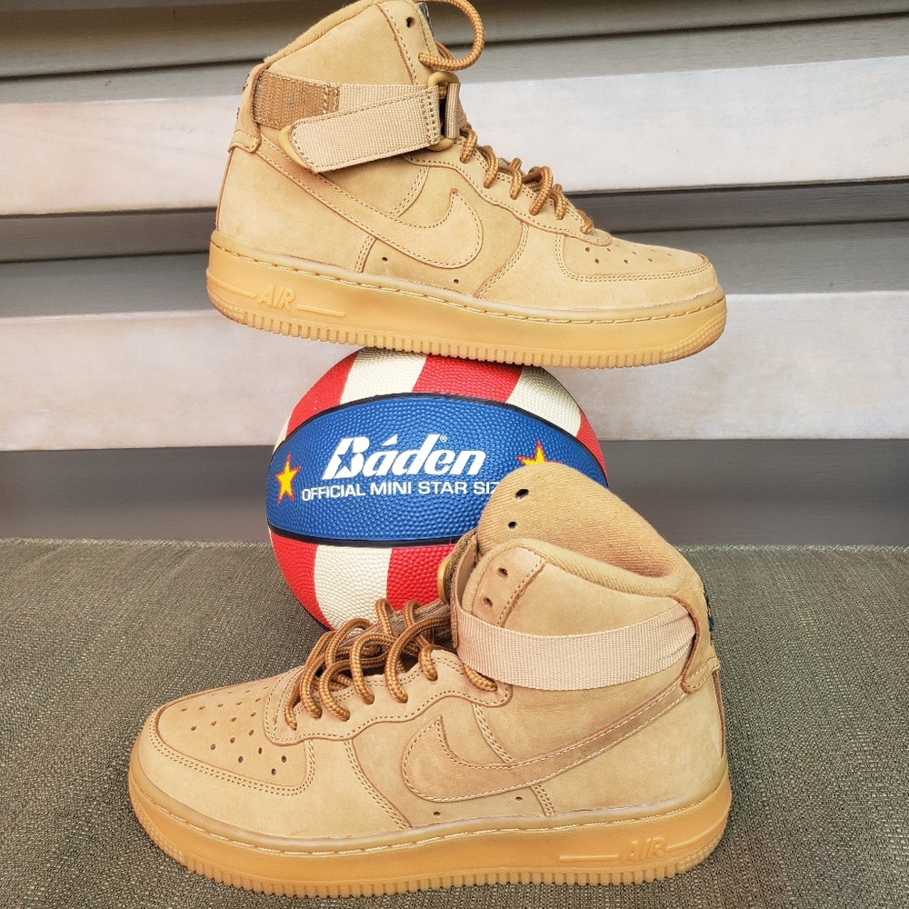 AIR FORCE 1 HIGH TOP SUEDE